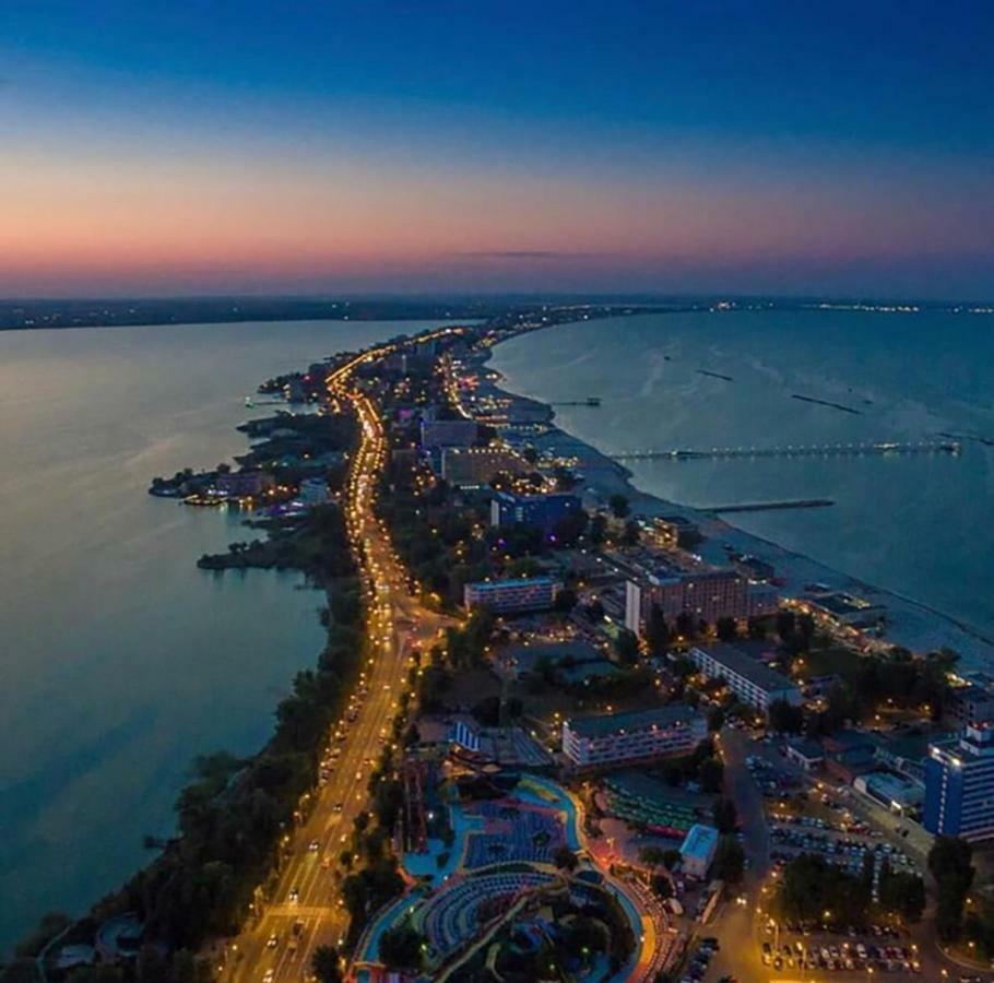Donny Luxury Apartment Năvodari Eksteriør billede
